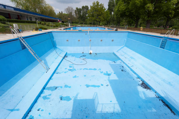 Best Flooded house restoration  in Farmington, IL